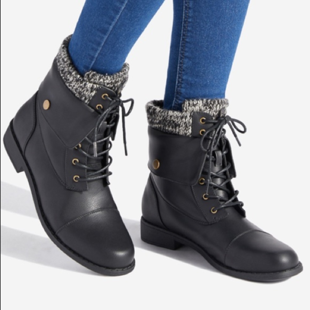 SHOE DAZZLE Brianna Sweater Cuff Combat Boot in Size 7